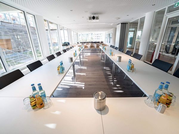 Raum Trischen als Seminar- oder Vortragsraum im 1. Obergeschoss des Büsumer Watt'n Hus.