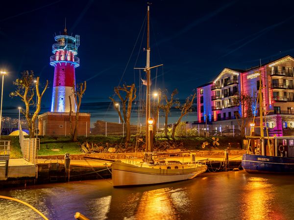 Am Lichterwochenende erstrahlt der Büsumer Hafen 