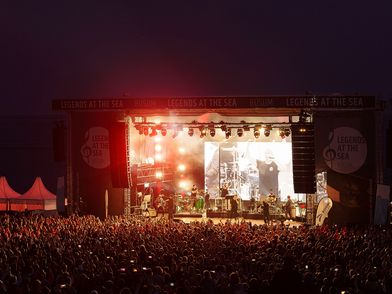 Die Bühne, die ihres gleichen sucht – Legends at the Sea in Büsum.