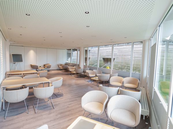Verschiedene Tagungsräume können im Watt`n Hus gebucht werden.